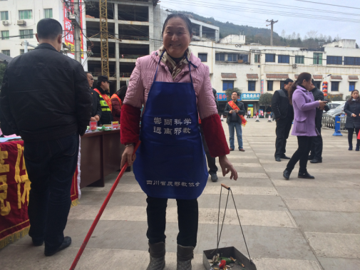 D:我的资料桌面图片2.png
